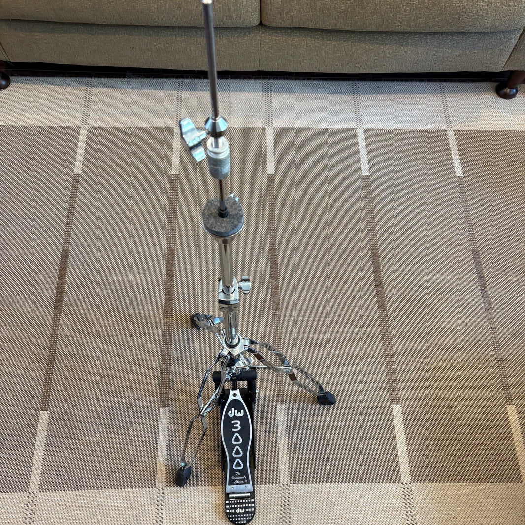 DW 3000 hi-hat stand 3 legs/3 pattes - used/usagé