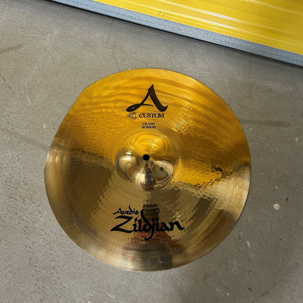 Zildjian Cymbale crash de la série A Custom 16 (crquée) (voir la décryptions) - used-usagée