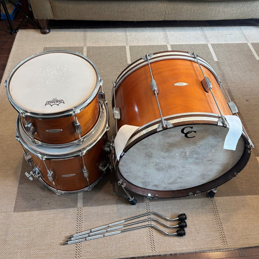 C&C Drum Set Kit/ ensemble de drum - Used/Usagé