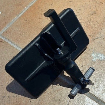 DW SM2348 Mountable Universal Cell Phone Holder - used/usagé