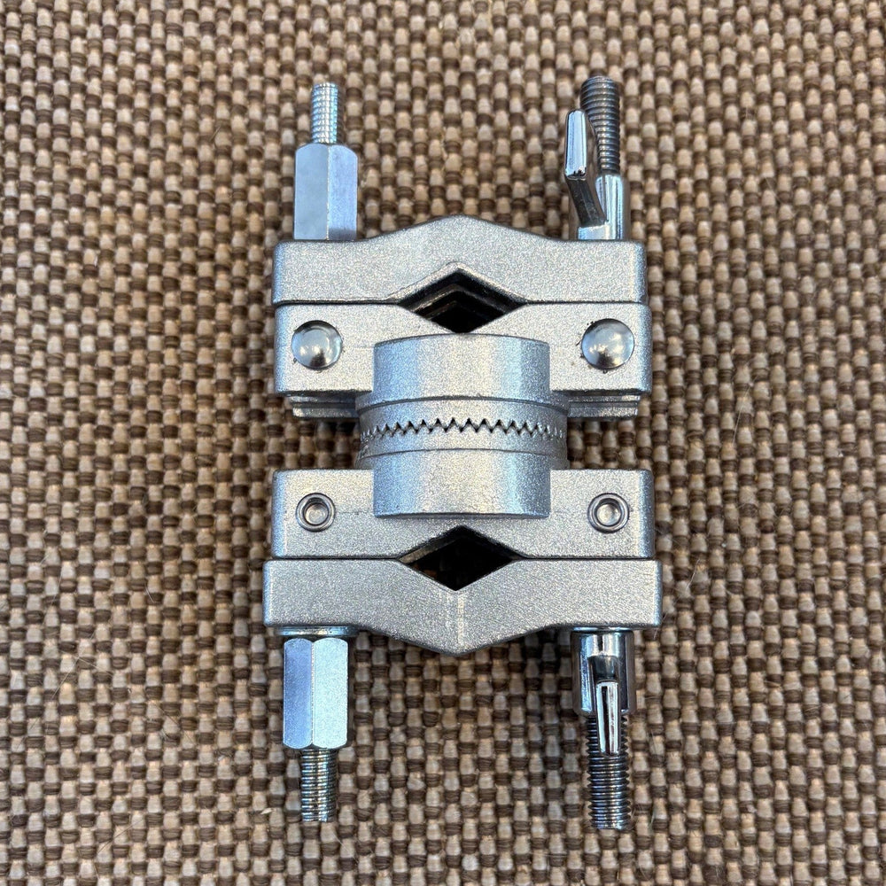 Dixon Rotating Multi Angle Clamp for Drums/Clamp multi angle pour drum  - used/usagé