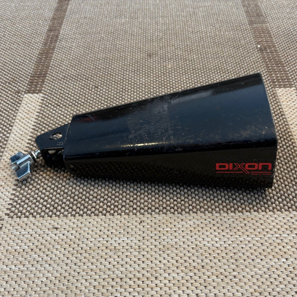 Dixon cowbell 8 inch/cloche à vache de 8 pouces - used/usagée