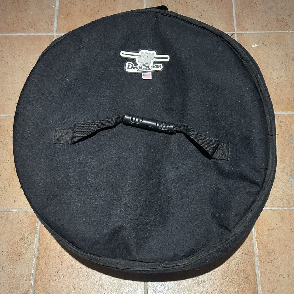 Drum Seeker gig bag 20x18 - used/usagé