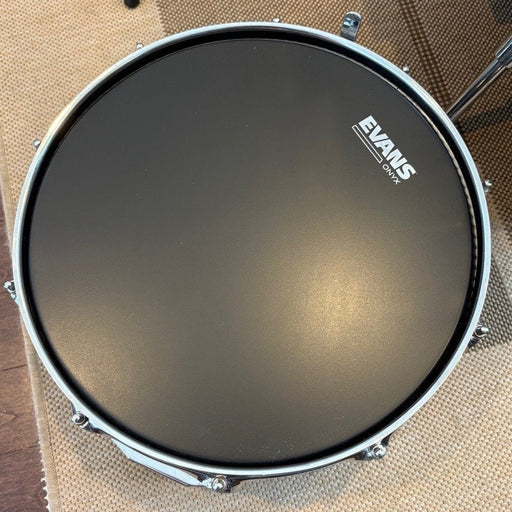 Fibes drum set kit fiber glass/Ensemble de tambours en fibres de verre - used/usagé