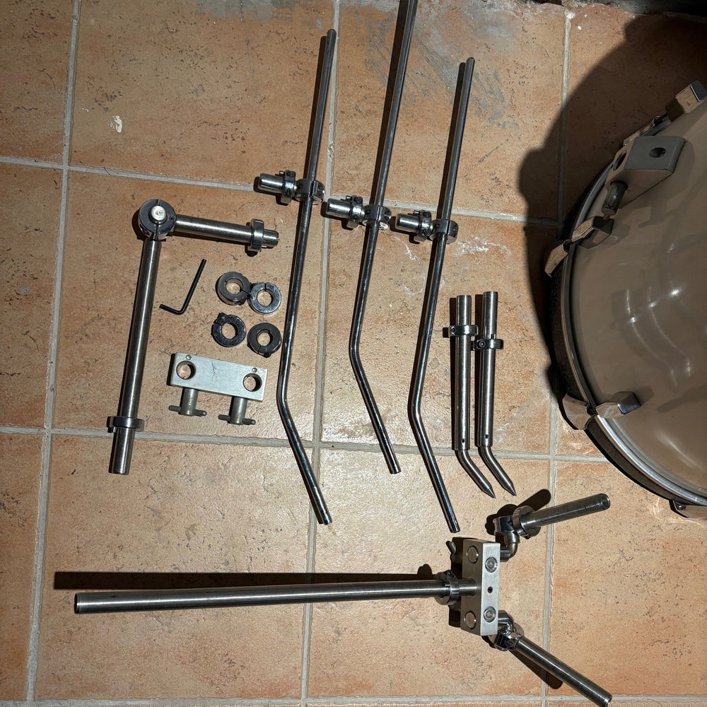 Milestone drum set kit/Batterie vintage fiber/fibre - used/usagé