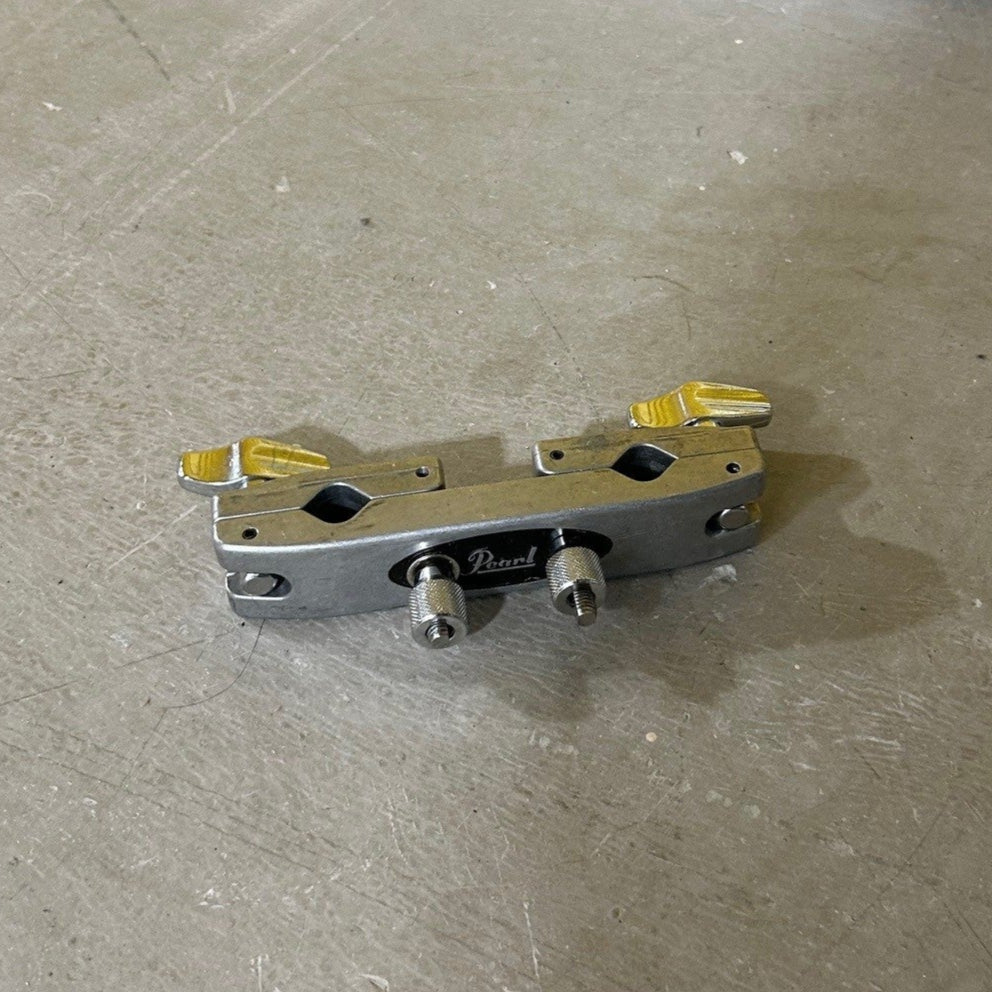 Pearl 2 Hole Clamp Adapter (ADP-20) - used/usagé