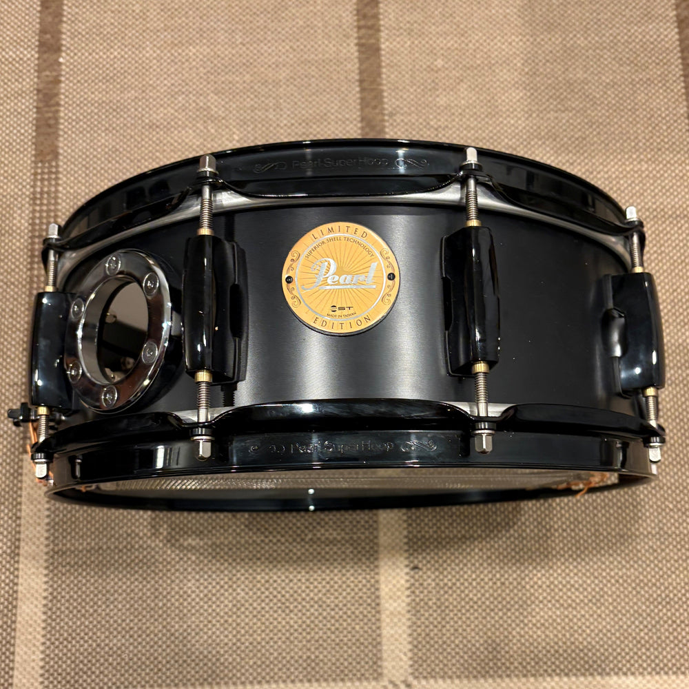 Pearl Ultracast Aluminium snare drum vented(4)/en aluminium et 4 trous - used/usagé