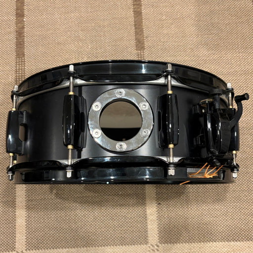 Pearl Ultracast Aluminium snare drum vented(4)/en aluminium et 4 trous - used/usagé