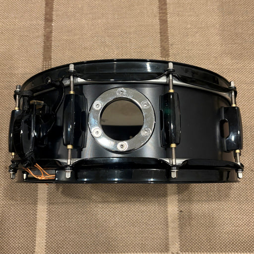 Pearl Ultracast Aluminium snare drum vented(4)/en aluminium et 4 trous - used/usagé