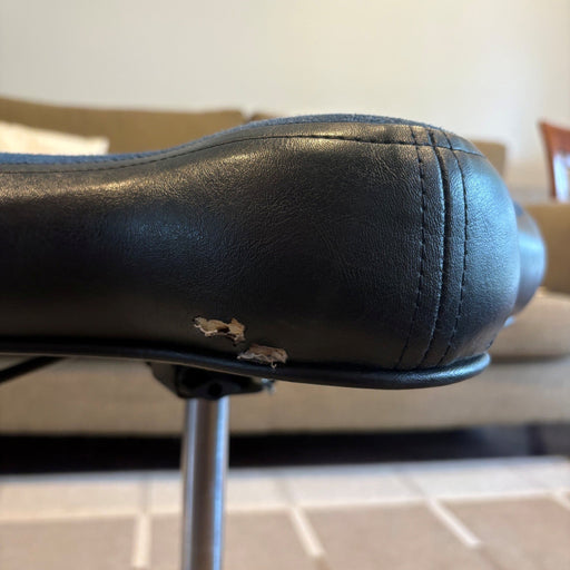 Roc N Soc nitro seat drum thrown/banc a piston - used/usagé