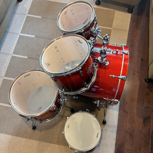 Sonor essential force serie 5 pcs drum set/ série ensemble de 5 tambours - used/usagé