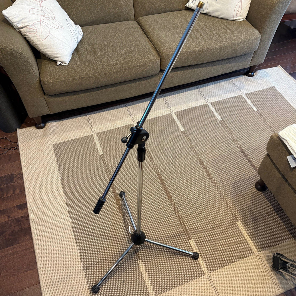 Supra stand a micro - used/usagé