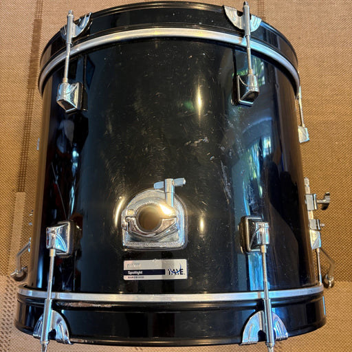Taye Spotlight Bass drum 18x14 - used/usagé