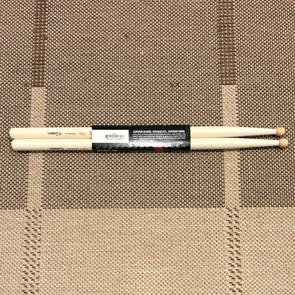 Vicfirth drum sticks/baguettes SRH Corpsmaster Snare Ralph Hardimon - New/Neuf