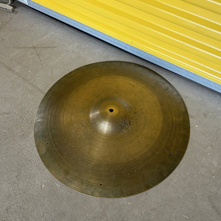 Zildjian cymbale crash/ride 20 avec trous pour rivets - used/usagée