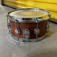 DW snare drum classics mahogany and maple rering 13x6 - used/usagé