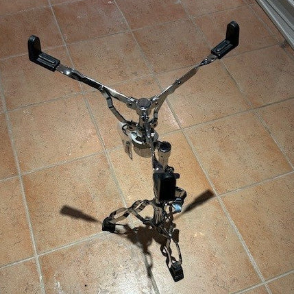 Westbury snare stand/trépied de caisse claire 800 - used/usagé