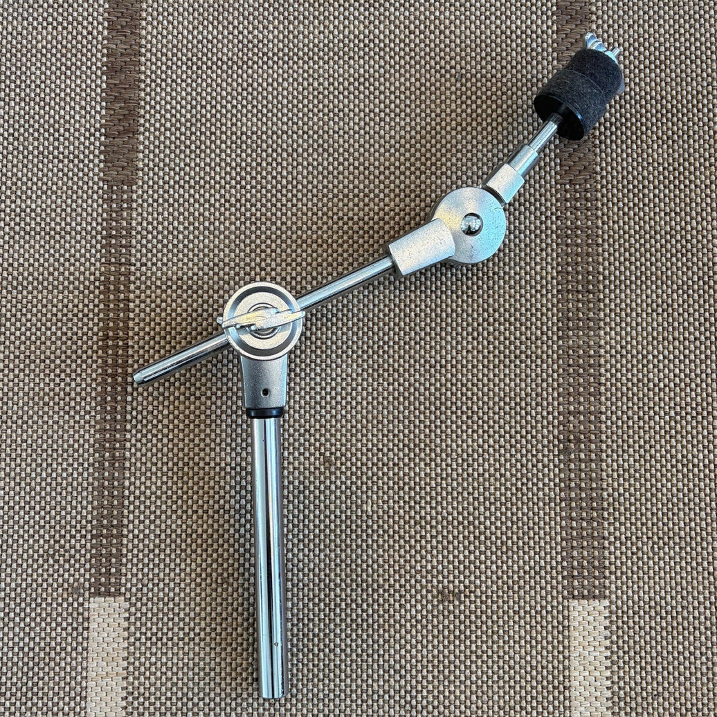 Yamaha half boom - used/usagé