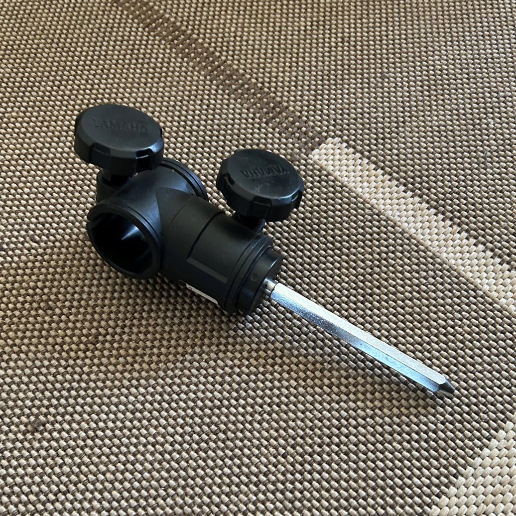 Yamaha tom pad clamp - used/usagé